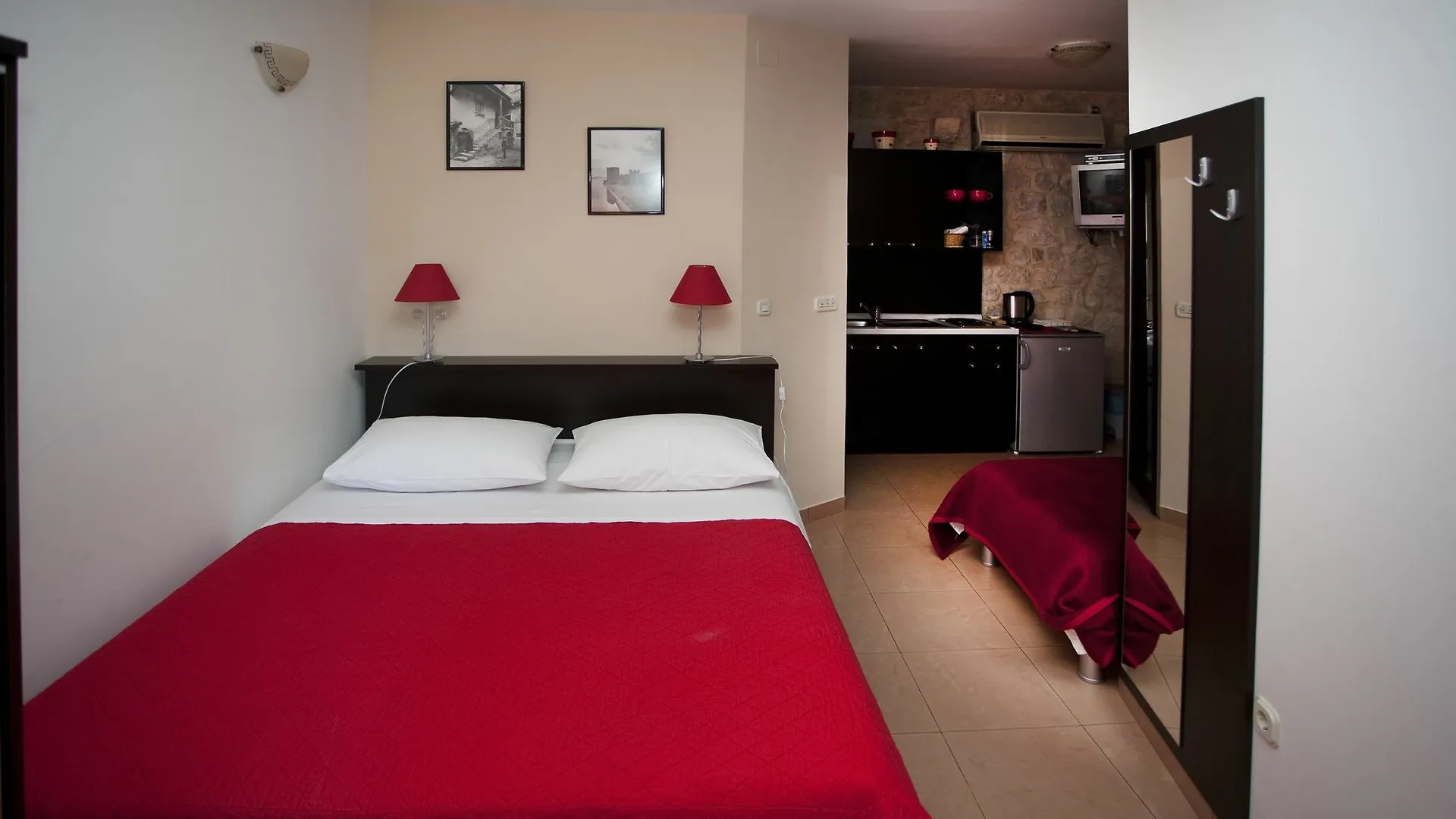 Apartments Riva Trogir